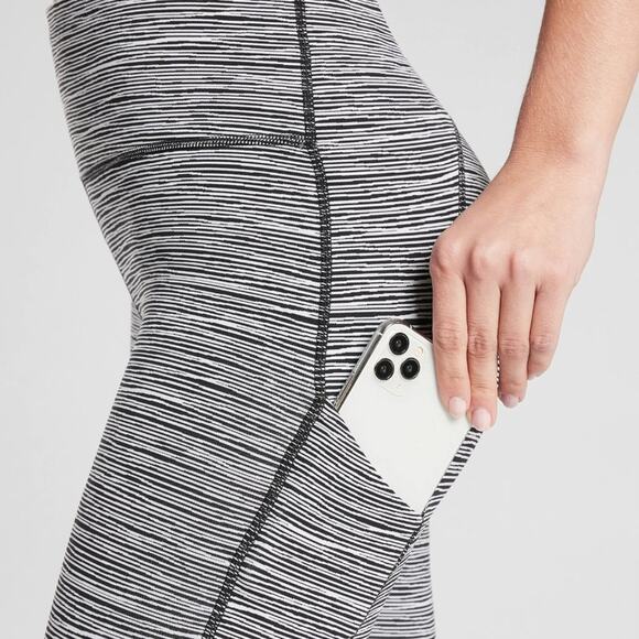 Athleta Ultimate High Rise Legging Black White - Picture 2 of 10